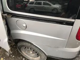 Doblo Sürgülü Kapı Kızağı Çıkma